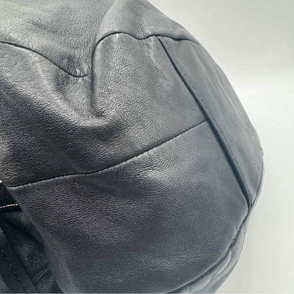 Coach Black Lynn Hobo Leather Shoulder Bag | Very Good Condition - Picture 9 of 15